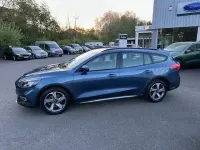 Używany Ford Focus Active 125 KM (91 kW) 2020 Niebieski Sedan/Limuzyna