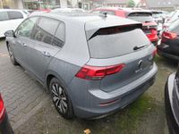 Gebraucht VW Golf VIII Move 204 PS (150 kW) 2022 Delfingrau metallic Limousine