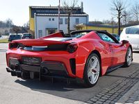Second-hand Ferrari 488 721 CP (530 kW) 2020 Roșu Cabrio