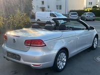 Gebraucht VW Eos Basis 122 PS (89 kW) 2012 Grau Cabrio