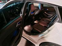 Gebraucht Mercedes CLA200 156 PS (114 kW) 2016 Weiß Kombi