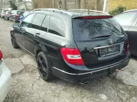 Gebraucht Mercedes C250 204 PS (150 kW) 2012 Schwarz Kombi