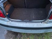 Gebraucht Renault Mégane 107 PS (78 kW) 2000 Silber Limousine