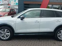 Gebraucht Audi Q2 S-Line 150 PS (110 kW) 2023 Gletscherweiß metallic SUV
