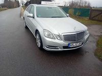 Gebraucht Mercedes E250 204 PS (150 kW) 2011 Silber Limousine