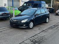 Gebraucht Hyundai i30 109 PS (80 kW) 2011 Schwarz Kombi