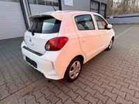 Gebraucht Mitsubishi Space Star Basis 71 PS (52 kW) 2022 Weiß Kleinwagen