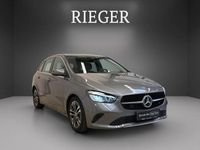 Gebraucht Mercedes B200 Progressive 150 PS (110 kW) 2024 Grau Van / Kleinbus