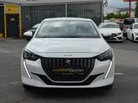 Gebraucht Peugeot 208 Active 101 PS (74 kW) 2022 Weiß Kleinwagen
