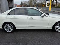Gebraucht Mercedes C180 Avantgarde 120 PS (88 kW) 2012 Weiß Limousine