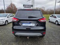 Gebraucht Ford Kuga SYNC Edition 182 PS (133 kW) 2015 Schwarz SUV