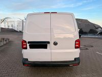 Gebraucht VW Transporter 102 PS (75 kW) 2017 Weiß Van