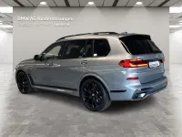 Gebraucht BMW X7 M Sport 340 PS (250 kW) 2023 Grau SUV