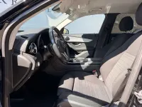 Second-hand Mercedes GLC300e 320 CP (235 kW) 2022 Negru SUV