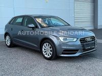 Gebraucht Audi A3 Attraction 150 PS (110 kW) 2016 Grau Limousine