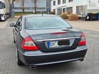 Gebraucht Mercedes E350 Avantgarde 272 PS (200 kW) 2008 Grau Limousine