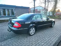 Gebraucht Mercedes E220 Elegance 170 PS (125 kW) 2007 Schwarz Limousine