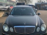 Gebraucht Mercedes E320 224 PS (164 kW) 2006 Schwarz Limousine