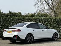 Gebraucht BMW i5 M Performance 250 kW (340 PS) 2025 Weiß Limousine