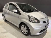 Gebraucht Toyota Aygo Cool 68 PS (50 kW) 2007 Silber Kleinwagen