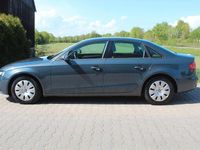 Gebraucht Audi A4 Ambiente 160 PS (117 kW) 2011 Grau Limousine