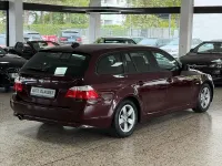 Gebraucht BMW 520 Advantage 177 PS (130 kW) 2009 Rot Kombi