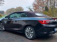 Gebraucht Opel Cascada 140 PS (102 kW) 2014 Andere farben Cabrio