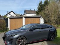 Usado Kia ProCeed GT 204 HP (150 kW) 2022 Cinzento Carrinha