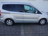 Gebraucht Ford Tourneo Courier Titanium 101 PS (74 kW) 2020 Silber Van / Kleinbus