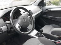 gebraucht Opel Astra Astra1.4 Caravan Edition 111 Jahre