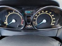 Gebraucht Ford B-MAX Trend 101 PS (74 kW) 2015 Blau Van / Kleinbus