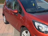 Gebraucht Opel Meriva 101 PS (74 kW) 2011 Rot Van / Kleinbus