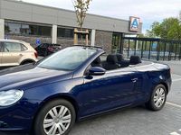Gebraucht VW Eos 122 PS (89 kW) 2010 Blau Cabrio