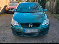 Gebraucht VW Polo 55 PS (40 kW) 2005 Grün Kleinwagen