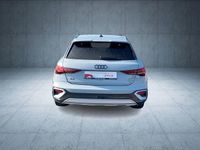 Gebraucht Audi A3 Ambiente 150 PS (110 kW) 2025 Pfeilgrau perleffekt Limousine