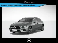 Gebraucht Mercedes A200 Progressive 163 PS (119 kW) 2023 Mountaingrau (metallic) Limousine