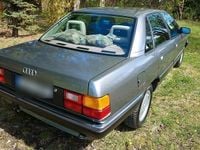 Usata Audi 100 133 CV (97 kW) 1990 Argento Berlina