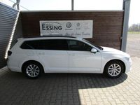 Gebraucht VW Passat IQ Drive 150 PS (110 kW) 2022 Weiß Kombi