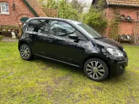 Second-hand VW up! 67 CP (49 kW) 2019 Negru Hatchback
