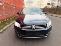 Gebraucht VW Passat Highline 177 PS (130 kW) 2014 Blau Limousine