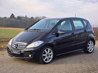 Gebraucht Mercedes A160 95 PS (69 kW) 2010 Kosmosschwarz  metalliclack Kleinwagen