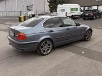 Gebraucht BMW 320 Sport Line 150 PS (110 kW) 1999 Blau Limousine