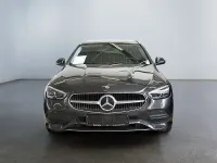 Gebraucht Mercedes C300e Avantgarde 204 PS (150 kW) 2024 Grau Limousine