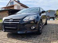 Używany Ford Focus Titanium 150 KM (110 kW) 2011 Czarny Kombi