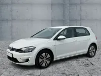 Gebraucht VW Golf VII 100 kW (136 PS) 2020 Pure white Limousine