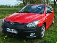 Gebraucht Hyundai i30 Edition 109 PS (80 kW) 2010 Rot Kleinwagen