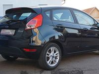 Gebraucht Ford Fiesta Trend 101 PS (74 kW) 2015 Schwarz Kleinwagen