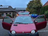 Gebraucht Renault Twingo 75 PS (55 kW) 2004 Rot Kleinwagen