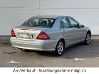 Gebraucht Mercedes C220 150 PS (110 kW) 2005 Brillantsilber Limousine