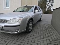 Gebraucht Ford Mondeo 125 PS (91 kW) 2007 Silber Kombi